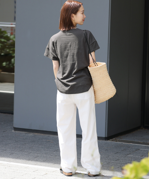 JOURNAL STANDARD relume（ジャーナルスタンダード　レリューム）の「【HOLIDAYS COMFORT/ホリデーズ コンフォート】ラフィテンジクTEE（Tシャツ/カットソー・レディース・グリーン/バーガンディー/ホワイト/グレー/ブラック系その他・FREE）」の9枚目の写真