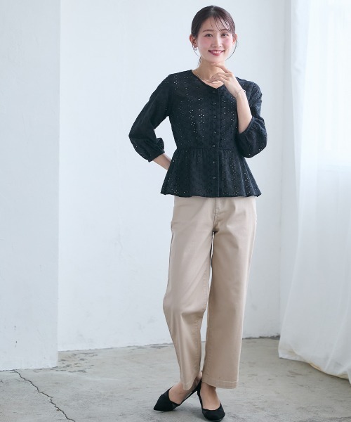 小さいサイズ 綿100％透かし刺繍Vネックペプラムブラウス 低身長