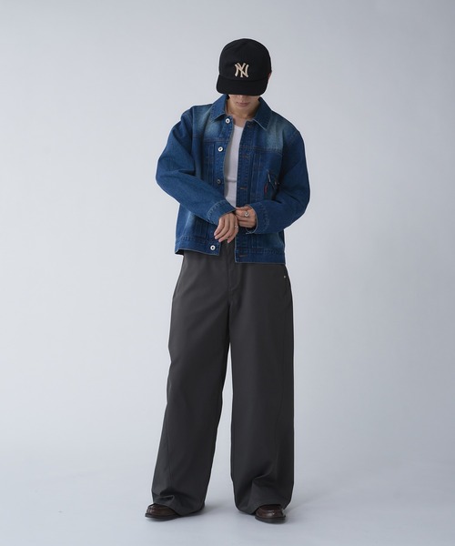 Adoon plain(アドーンプレーン)の「POLYESTER WIDE CURVE DESIGN SLACKS / ポリエステルワイドカーブデザインスラックス(スラックス・メンズ・チャコールグレー/ブラック・SMALL/LARGE/MEDIUM)」の4枚目の写真