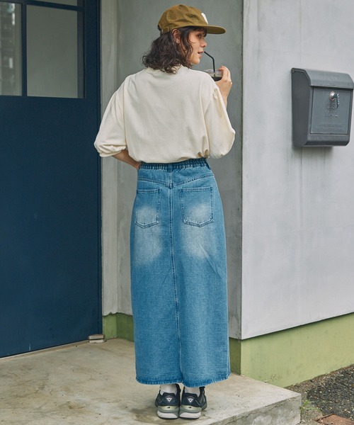 MONO-MART LADY'S(モノマートレディース)の「ナンバリング刺繍 パフスリーブ 半袖Tシャツ(Tシャツ/カットソー・レディース・アイボリー/スミクロ/オフホワイト・FREE)」の13枚目の写真