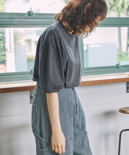 MONO-MART LADY'S(モノマートレディース)の「ナンバリング刺繍 パフスリーブ 半袖Tシャツ(Tシャツ/カットソー・レディース・アイボリー/スミクロ/オフホワイト・FREE)」の21枚目の写真