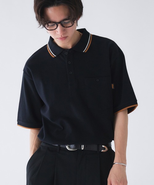 Adoon plain(アドーンプレーン)の「Pocket Piss Name Moss Stitch Polo Shirt / ポケットピスネーム鹿の子ポロシャツ(ポロシャツ・メンズ・ブルー/ブラック/ボルドー/その他/ネイビー/アイボリー・LARGE/MEDIUM)」の3枚目の写真