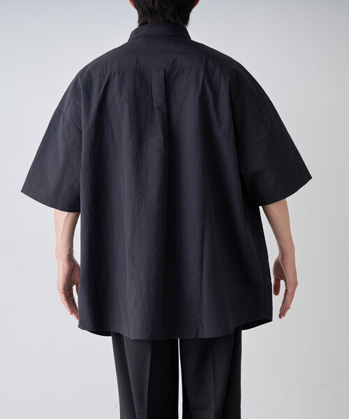 SEADAM（シーダム）の「【SEADAM】〈UNISEX〉ビッグポケットルーズシャツ（シャツ/ブラウス・メンズ・サックスブルー/ブラック/ネイビー・LARGE/MEDIUM）」の8枚目の写真