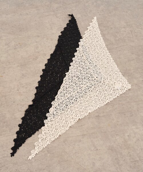 WHO'S WHO gallery(フーズフーギャラリー)の「マルチウェイコットンレースバブーシュカ(その他ヘアアクセサリー・レディース・ブラック/オフホワイト・FREE)」の19枚目の写真