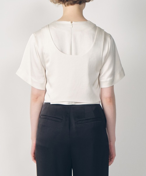 LE CIEL BLEU(ルシェルブルー)の「サテンレイヤードトップ / Satin Layered Top(シャツ/ブラウス・レディース・ホワイト/ブラック・38/36)」の7枚目の写真