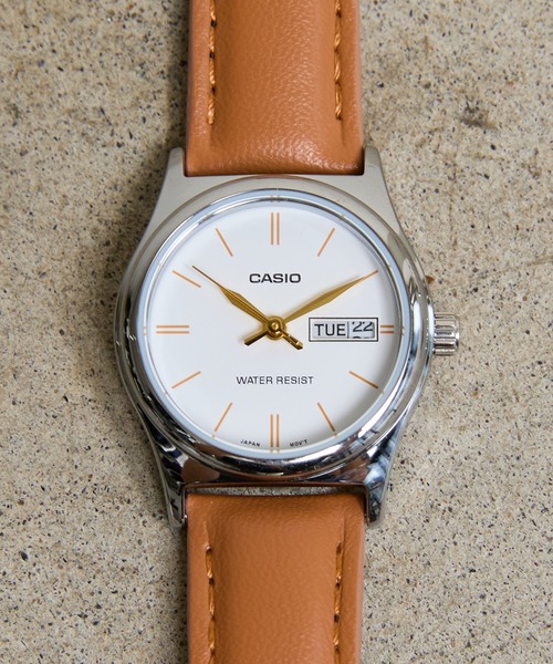CASIO(カシオ)の「CASIO 腕時計 スタンダード アナログ レザー LTP-V006L カレンダー付き シルバーケース(アナログ腕時計・レディース・ブラック/ブラック×ホワイト/ブラウン・FREE)」の3枚目の写真
