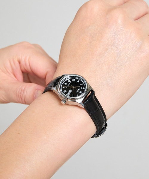 CASIO(カシオ)の「CASIO 腕時計 スタンダード アナログ レザー LTP-V006L カレンダー付き シルバーケース(アナログ腕時計・レディース・ブラック/ブラック×ホワイト/ブラウン・FREE)」の10枚目の写真