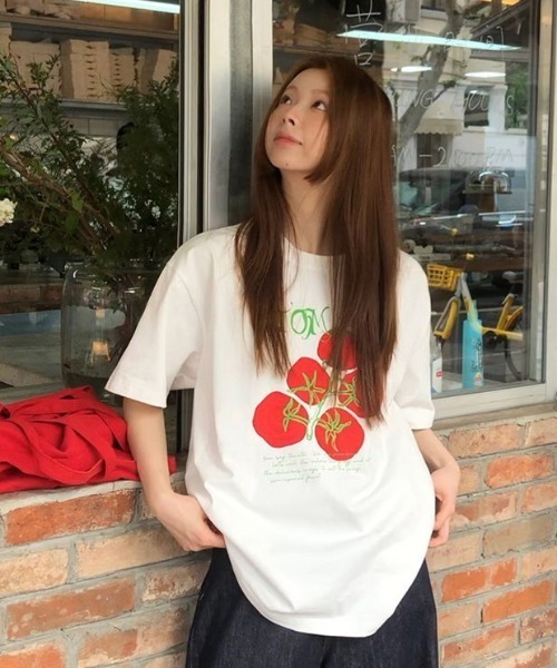DIAVEL(ディアベル)の「TOMATO&スターフルーツ 選べるプリントTシャツ(Tシャツ/カットソー・レディース・グリーン/レッド・M)」の14枚目の写真