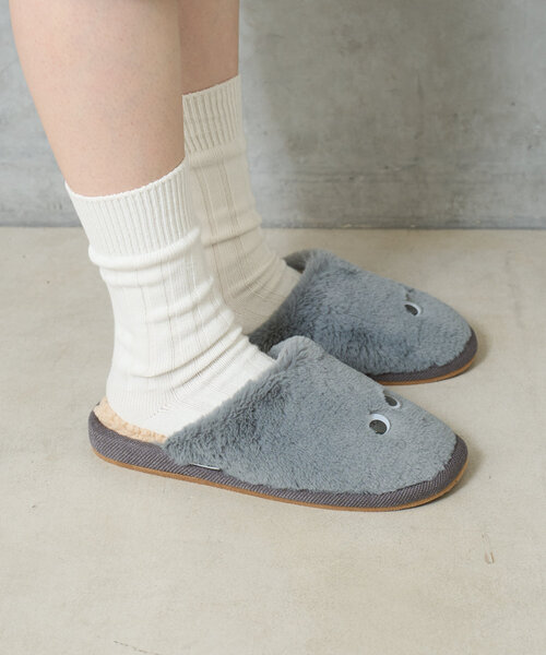 BIRTHDAY BAR（バースデイバー）の「おめめ　ルームシューズ　M・Lサイズ（ルームシューズ/スリッパ・レディース・アイボリー/グレー・0）」の8枚目の写真