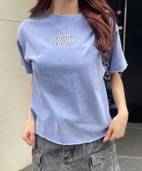 ROGER AND RAW(ロジャーアンドロウ)の「ヴィンテージ加工 ピグメント 刺繍Tシャツ(Tシャツ/カットソー・レディース・スミクロ/グレー/ホワイト/ブルー・FREE)」の4枚目の写真
