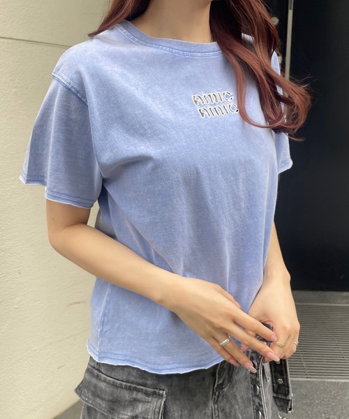 ROGER AND RAW(ロジャーアンドロウ)の「ヴィンテージ加工 ピグメント 刺繍Tシャツ(Tシャツ/カットソー・レディース・スミクロ/グレー/ホワイト/ブルー・FREE)」の5枚目の写真