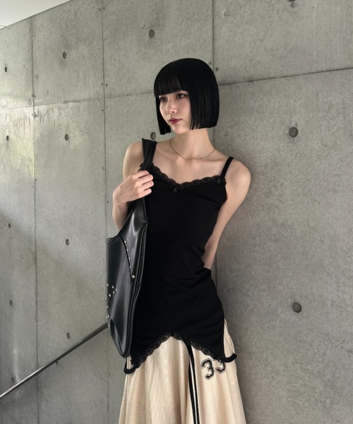 SETUPEXE（セットアップイーエックスイー）の「LACE UP DOWN SLEEVELESS（キャミソール・レディース・ブラック/ホワイト・フリー）」の7枚目の写真