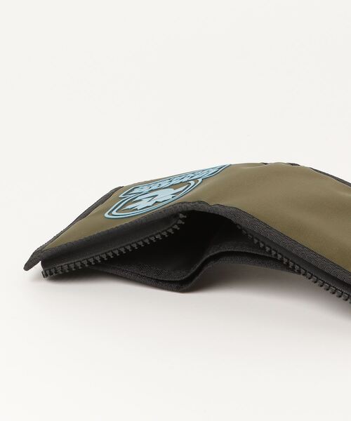 DSQUARED2（ディースクエアード）の「Invicta Small Wallet/0251（財布・メンズ・グリーン・FREE）」の3枚目の写真