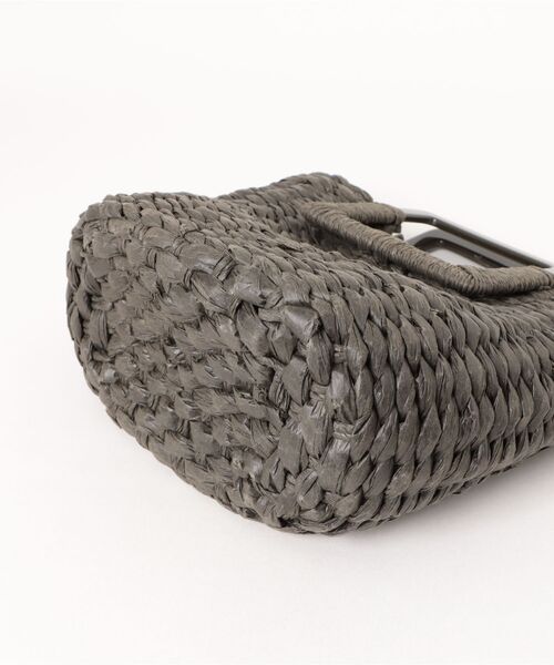 VENCEEXCHANGE（ヴァンスエクスチェンジ）の「雑材トートバッグ（かごバッグ・レディース・チャコール/キャメル/オフホワイト・FREE）」の5枚目の写真