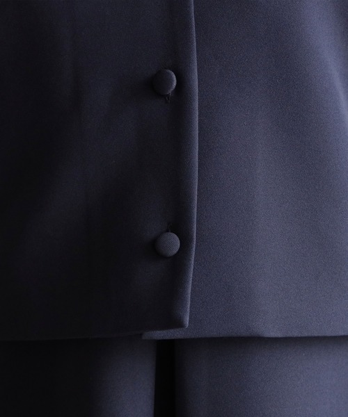 DRESS PLUS(ドレスプラス)の「喪服にも使えるノーカラージャケット(カーディガン/ボレロ・レディース・ネイビー/ブラック・L/M/XL)」の21枚目の写真