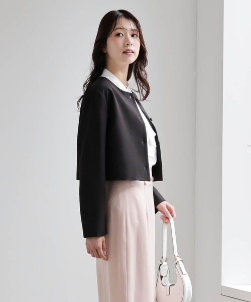 DRESS PLUS(ドレスプラス)の「喪服にも使えるノーカラージャケット(カーディガン/ボレロ・レディース・ネイビー/ブラック・L/M/XL)」の5枚目の写真