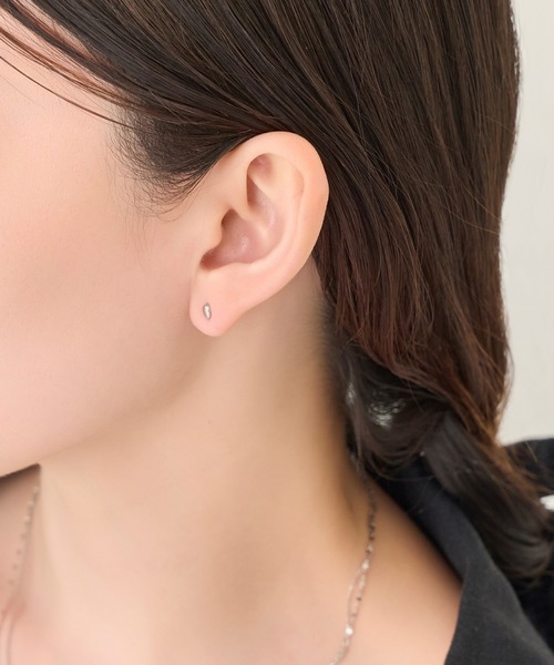 Phoebe（フィービィー）の「【金属アレルギー対応】メタルオーバルピアス(片耳)/サージカルステンレス/ユニセックス（ピアス（片耳用）・レディース・ゴールド系1/シルバー系2/ゴールド系2/シルバー系1・FREE）」の11枚目の写真