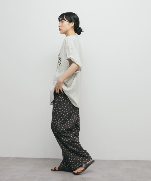 KBF(ケイビーエフ)の「フラワープリントメッシュパンツ(その他パンツ・レディース・ブラウン系その他/ブルー系その他・ONE)」の8枚目の写真