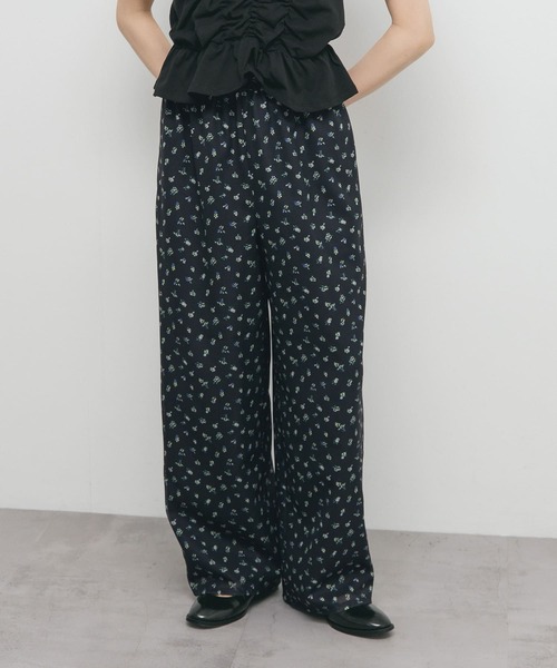 KBF(ケイビーエフ)の「フラワープリントメッシュパンツ(その他パンツ・レディース・ブラウン系その他/ブルー系その他・ONE)」の14枚目の写真