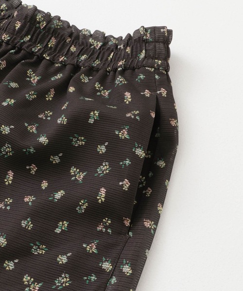 KBF(ケイビーエフ)の「フラワープリントメッシュパンツ(その他パンツ・レディース・ブラウン系その他/ブルー系その他・ONE)」の22枚目の写真