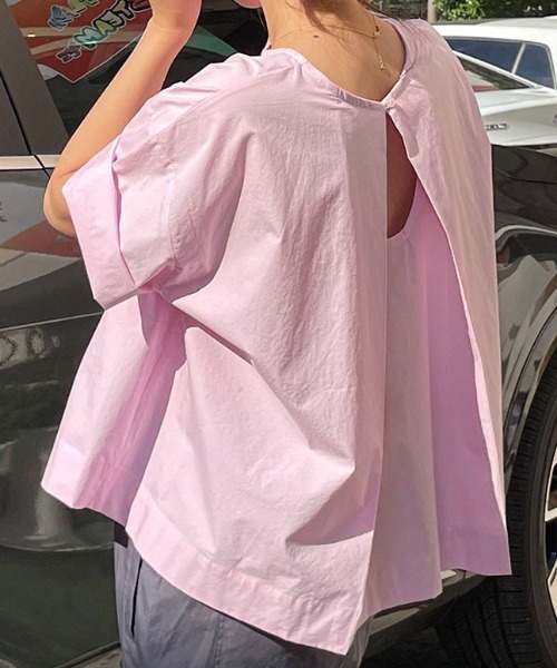 Aelina(エリナ)の「バックプリーツデザイン×ロールアップスリーブ コットンブラウス(シャツ/ブラウス・レディース・ホワイト/ピンク/イエロー・F)」の3枚目の写真