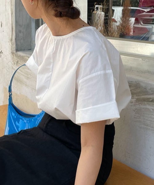 Aelina(エリナ)の「バックプリーツデザイン×ロールアップスリーブ コットンブラウス(シャツ/ブラウス・レディース・ホワイト/ピンク/イエロー・F)」の12枚目の写真