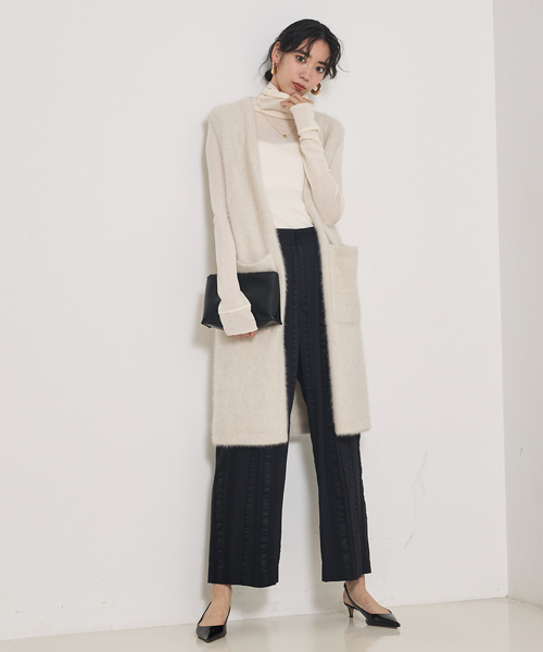 qualite(カリテ)の「シアーテレコプルオーバー/秋服/冬服/タートルネック/シアー/レイヤード(Tシャツ/カットソー・レディース・ブラック/ベージュ/アイボリー・フリー)」の9枚目の写真