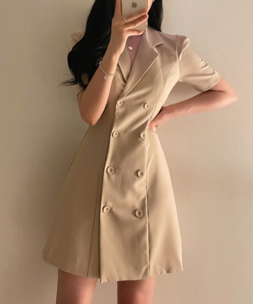 FREE STYLISTS(フリー スタイリスト)の「YUGA_YGMC Double button dress(ワンピース・レディース・グリーン/ベージュ/ブラック・FREE)」の17枚目の写真