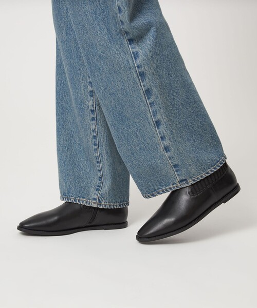 green label relaxing（グリーンレーベルリラクシング）の「ストレッチ フラット ショートブーツ 撥水（ブーツ・レディース・ブラック/ダークブラウン・S/M/L/XL）」の6枚目の写真