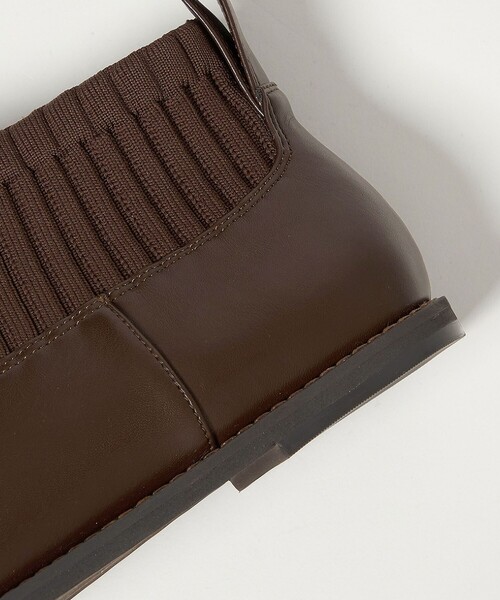 green label relaxing（グリーンレーベルリラクシング）の「ストレッチ フラット ショートブーツ 撥水（ブーツ・レディース・ブラック/ダークブラウン・S/M/L/XL）」の16枚目の写真