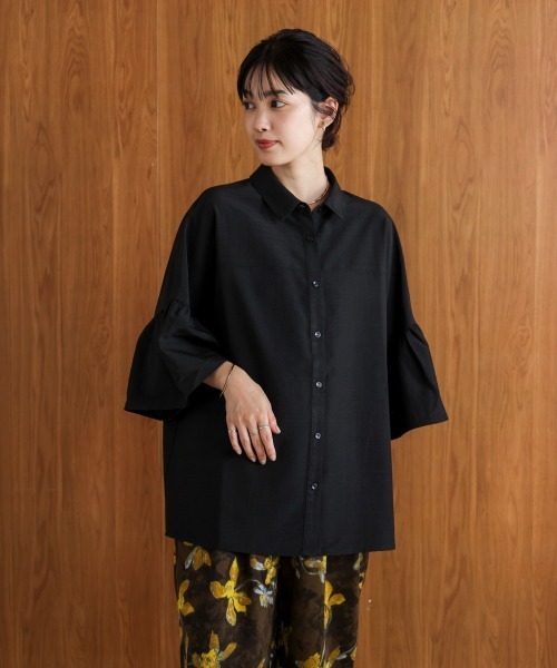 Bou Jeloud(ブージュルード)の「ギャザースリーブシャツ(シャツ/ブラウス・レディース・ライム/モカ/ブラック・38)」の11枚目の写真