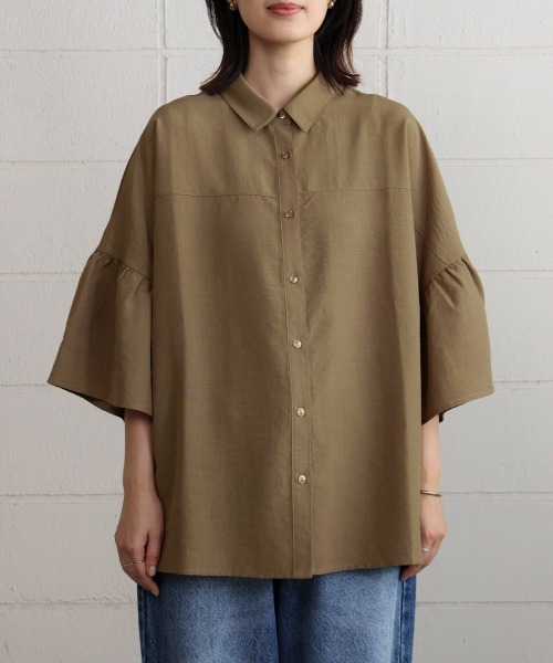 Bou Jeloud(ブージュルード)の「ギャザースリーブシャツ(シャツ/ブラウス・レディース・ライム/モカ/ブラック・38)」の13枚目の写真