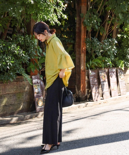 Bou Jeloud(ブージュルード)の「ギャザースリーブシャツ(シャツ/ブラウス・レディース・ライム/モカ/ブラック・38)」の19枚目の写真