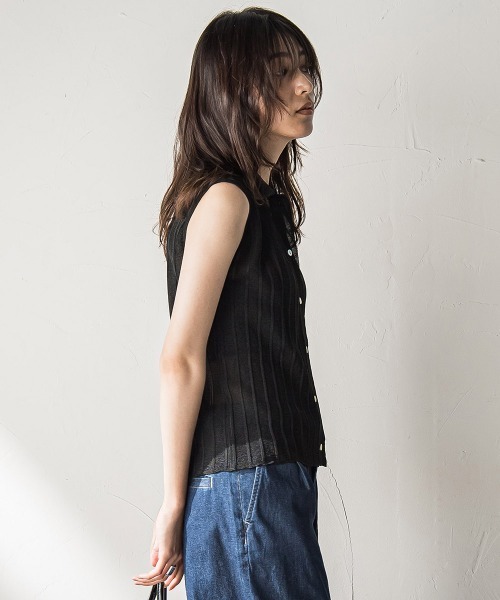 MAYSON GREY（メイソングレイ）の「【WEB限定】シアーノースリーブニットプルオーバー≪手洗い可能≫（ニット/セーター・レディース・キャメル/ブラック・M）」の17枚目の写真