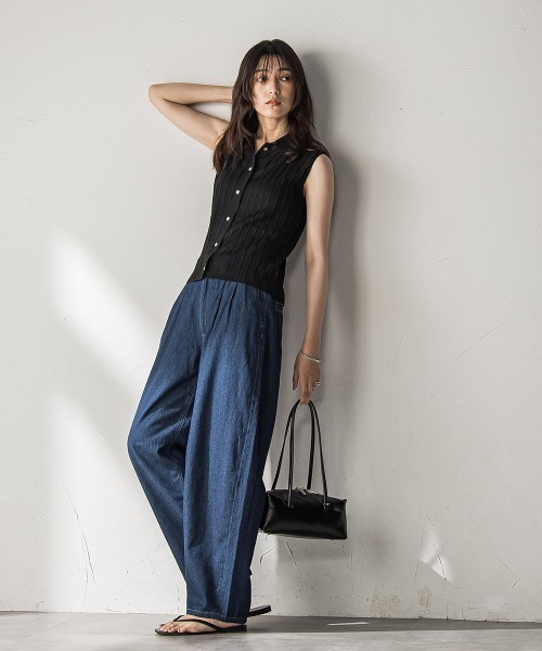 MAYSON GREY（メイソングレイ）の「【WEB限定】シアーノースリーブニットプルオーバー≪手洗い可能≫（ニット/セーター・レディース・キャメル/ブラック・M）」の4枚目の写真