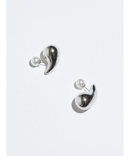 ELENDEEK（エレンディーク）の「ドロップパールスモールピアス（ピアス（両耳用）・レディース・シルバー/ゴールド・FREE）」の5枚目の写真