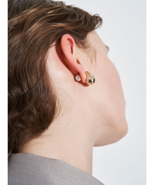 ELENDEEK（エレンディーク）の「ドロップパールスモールピアス（ピアス（両耳用）・レディース・シルバー/ゴールド・FREE）」の16枚目の写真