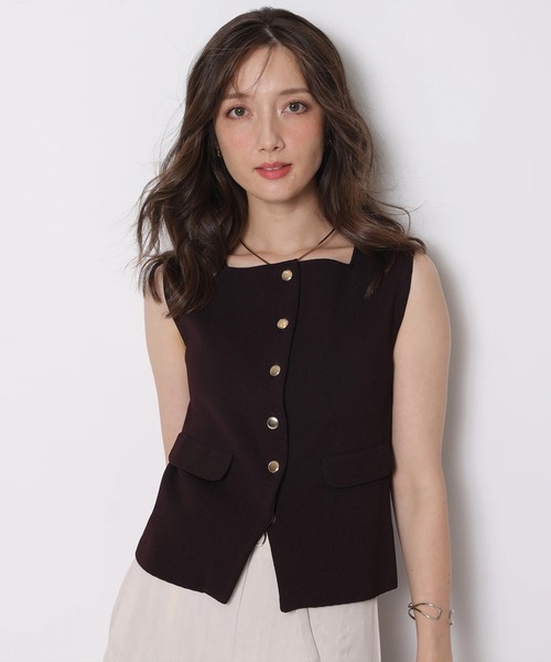 アプワイザーリッシェのスクエアネックジレニットプルオーバー　茶色 アプワイザーリッシェのスクエアネックジレニットプルオーバー 茶色