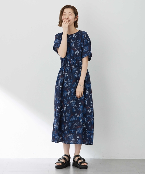 Petit Honfleur（プチオンフルール）の「アパッシュプリントワンピース（ワンピース・レディース・グリーン/ネイビー・9号/11号/13号）」の17枚目の写真