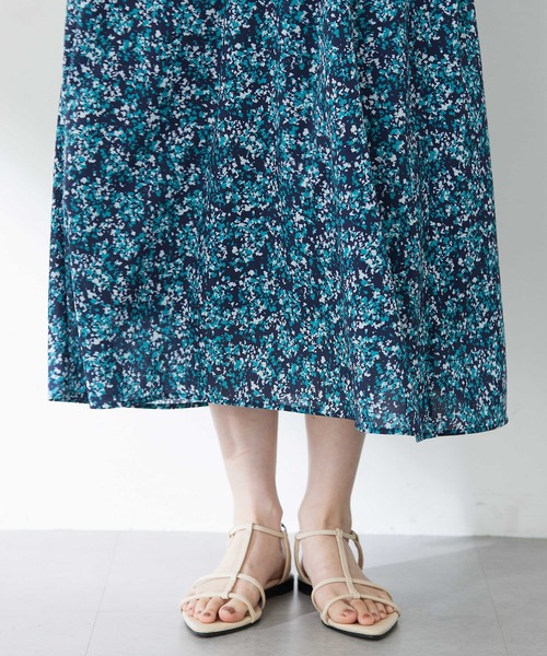 Petit Honfleur（プチオンフルール）の「アパッシュプリントワンピース（ワンピース・レディース・グリーン/ネイビー・9号/11号/13号）」の22枚目の写真