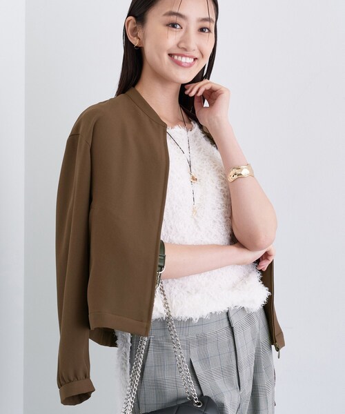 INDIVI(インディヴィ)の「【洗える/UVケア/吸汗速乾】ジョーゼットライトブルゾン(ブルゾン・レディース・ダークブラウン/ネイビー・40/38/36/15 /13/05/19)」の1枚目の写真