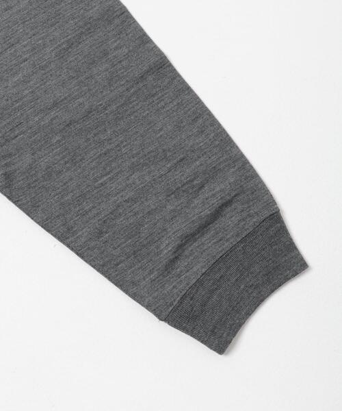 URBAN RESEARCH（アーバンリサーチ）の「new basic　WASHABLE MERINO WOOL CREW-NECK（ニット/セーター・メンズ・チャコールグレー/ブラック/ブラウン・MEDIUM/X-LARGE/LARGE）」の14枚目の写真
