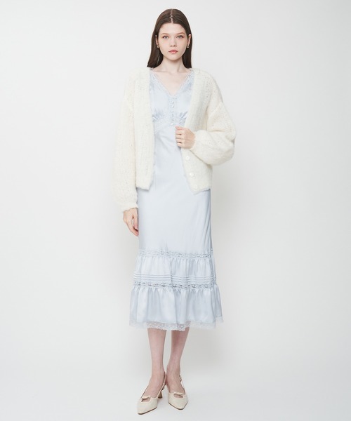 ME COUTURE(ミークチュール)の「Alpaca ブラッシュドニットカーディガン(カーディガン/ボレロ・レディース・オフホワイト/ラベンダー・FREE)」の4枚目の写真