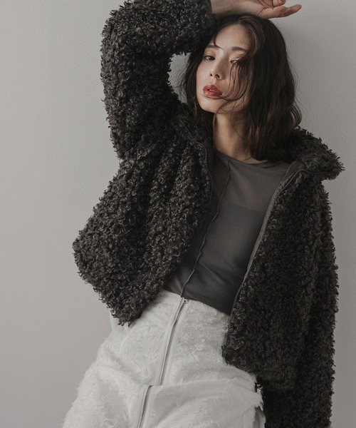 rectangle(レクタングル)の「プードルファーショートコート(その他アウター・レディース・グレイッシュベージュ/チャコールグレー/ブラウン・FREE)」の22枚目の写真