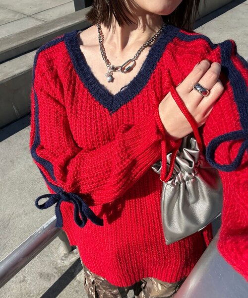 CIAOPANIC（チャオパニック）の「【WEB限定】袖ラインリボンラグランニット（ニット/セーター・レディース・イエロー/レッド/ベージュ/パープル/オフホワイト/グレー/ブラウン・ONE SIZE）」の7枚目の写真