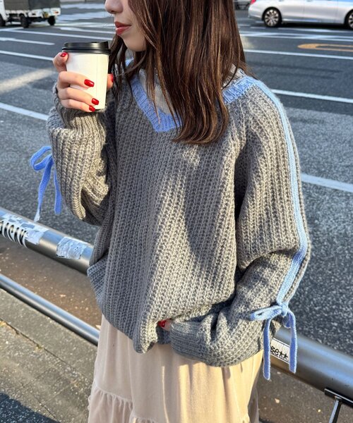 CIAOPANIC（チャオパニック）の「【WEB限定】袖ラインリボンラグランニット（ニット/セーター・レディース・イエロー/レッド/ベージュ/パープル/オフホワイト/グレー/ブラウン・ONE SIZE）」の22枚目の写真