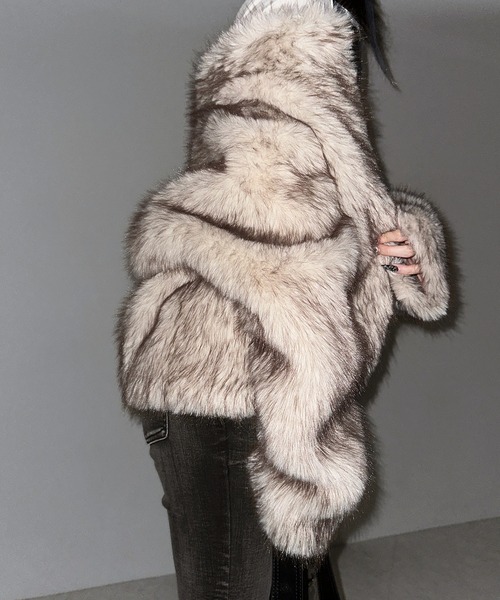me+em select(ミームセレクト)の「【 5color 】スタンドカラーフェイクファークロップドコート / stand collar fake fur cropped coat(その他アウター・レディース・ブラウン/ベージュ/ブラック/アイボリー/グレー・FREE)」の20枚目の写真