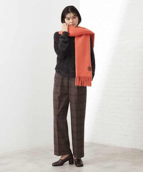 THE SHOP TK （ザ ショップ ティーケー ）の「【選べる6色】ループカラーストール（ストール/ショール・レディース・ブルー系5/オレンジ/スミクロ/イエロー系その他7/ライトベージュ/アイボリー・00）」の11枚目の写真