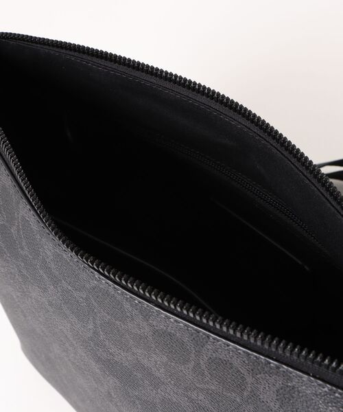 COACH（コーチ）の「トップ ジップ メッセンジャー バッグ・シグネチャー キャンバス（メッセンジャーバッグ・メンズ・ブラック系その他・ONE）」の3枚目の写真