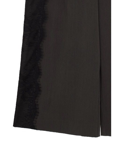 Ameri(アメリ)の「UND TAKE ON LACE ROMPERS(パンツドレス・レディース・ライム/ブラウン/チャコールグレー・TL/MEDIUM/SMALL/X-SMALL)」の8枚目の写真